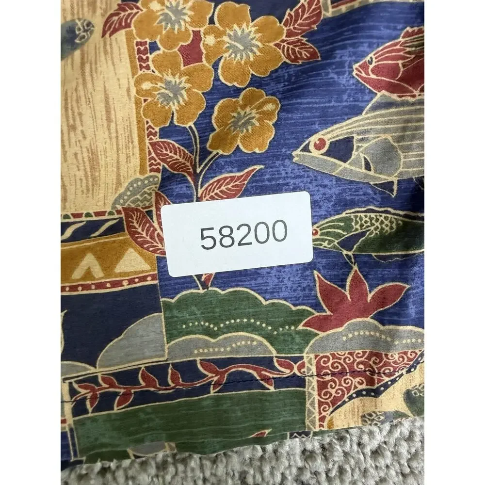 Tori Richard Shirt Mens L Turtle Batik Short Sleeve Button Up Hawaiian Relaxed